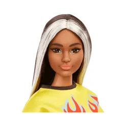 Barbie Fashionista Muñeca Curvy con Top Llamas y Falda de Cuadros