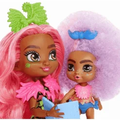 Cave Club Babysitting Fernessa y Furrah