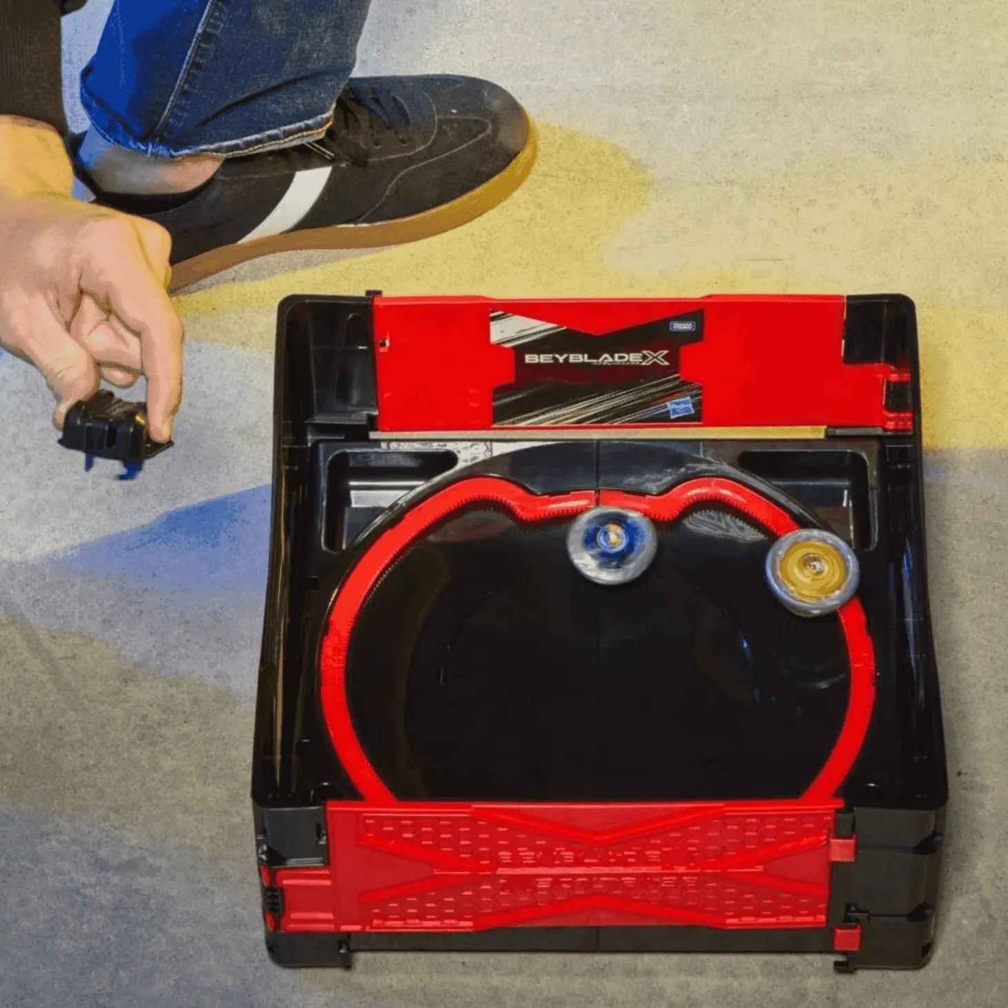 Estadio Portátil Beyblade X | Arena de Batalla Clash & Carry | Desde 8 Años | Hasbro