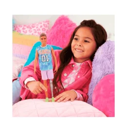 Ken Fashionista con Prótesis de Pierna HJT11