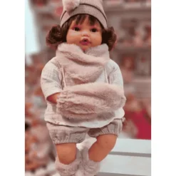Muñeca Beni Llora Invierno con Manta - Antonio Juan