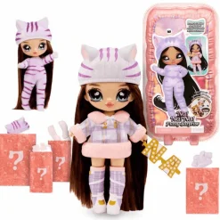 Na! Na! Na! Muñeca Fuzzy Surprise - Tabby Cat Girl (Chica Gato Tabby)